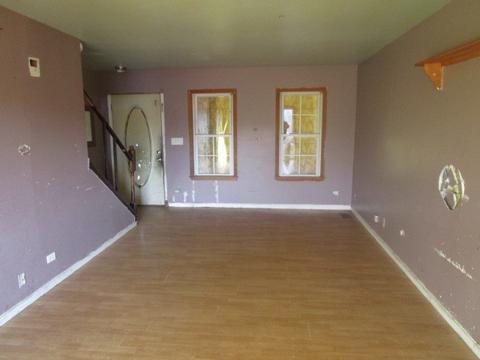 622 Wellington Ave, Elgin, IL 60120 photo 4