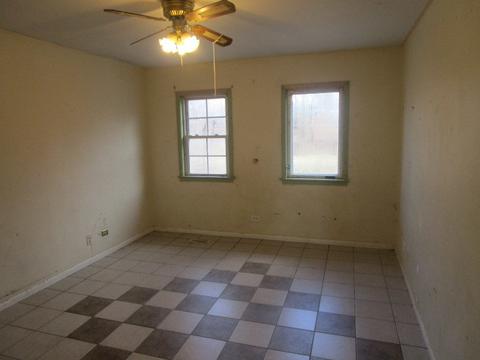 622 Wellington Ave, Elgin, IL 60120 photo 11