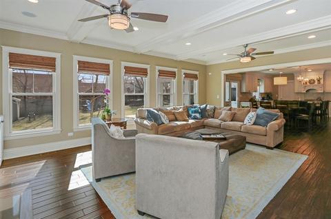 701 Westgate Rd, Deerfield, IL 60015 photo 4