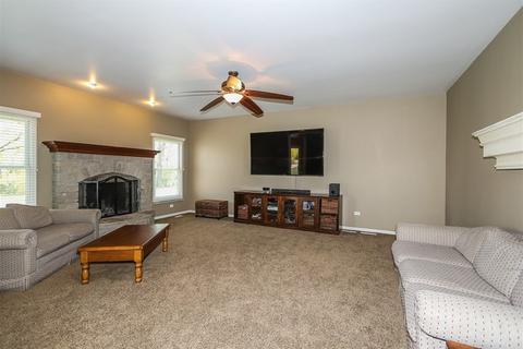 3577 Wetlands Dr, Elgin, IL 60124 photo 16