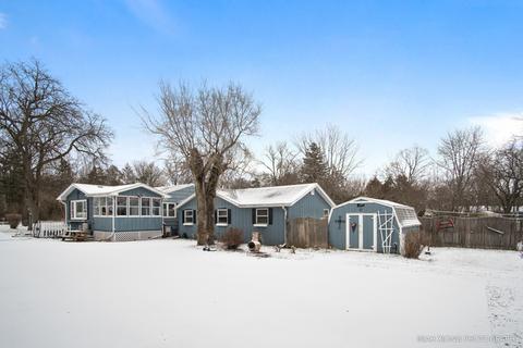 1995 Bilter Rd, Aurora, IL 60502 photo 3