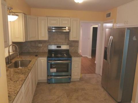 3605 W 79th Pl, Chicago, IL 60652 photo 2