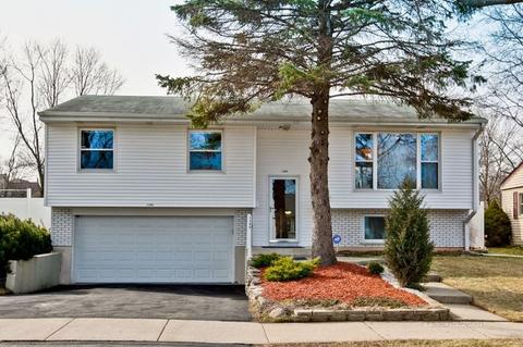 1200 Valley Stream Dr, Wheeling, IL 60090 photo 2
