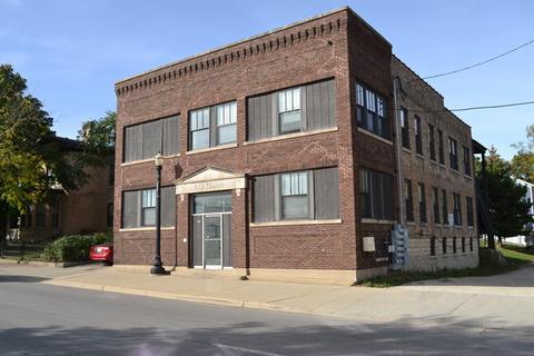 160 Kimball St, Elgin, IL 60120 photo 1