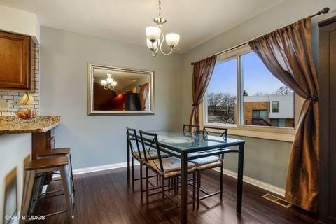 370 Juniper Tree Ct, Hoffman Estates, IL 60169 photo 9