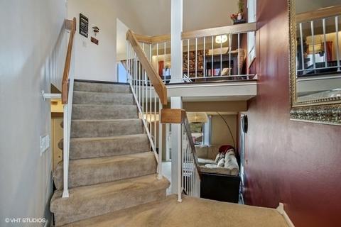 370 Juniper Tree Ct, Hoffman Estates, IL 60169 photo 5