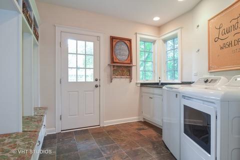 519 W Harrison Ave, Wheaton, IL 60187 photo 15