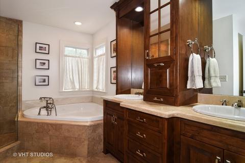 519 W Harrison Ave, Wheaton, IL 60187 photo 17