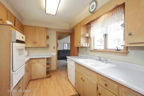 38 Jayne St, Algonquin, IL 60102 photo 4