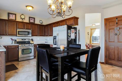 1414 Parkside Dr, Plainfield, IL 60586 photo 10