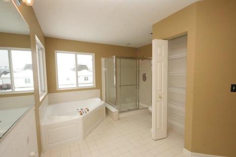4216 Ella Ln, Johnsburg, IL 60051 photo 16