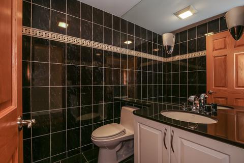 2115 Stirling Rd, Bannockburn, IL 60015 photo 25