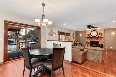 642 Greens View Dr, Algonquin, IL 60102 photo 11
