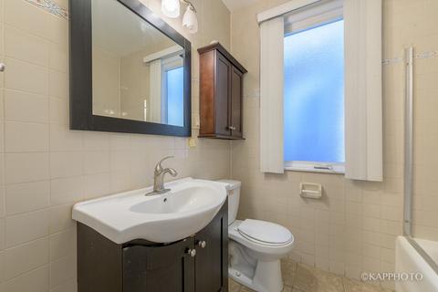 8110 S Kimbark Ave, Chicago, IL 60619 photo 14