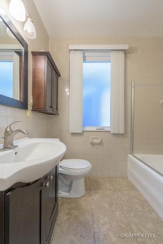 8110 S Kimbark Ave, Chicago, IL 60619 photo 15