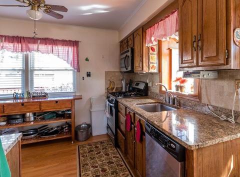 57 N Meyer Ct, Des Plaines, IL 60016 photo 7