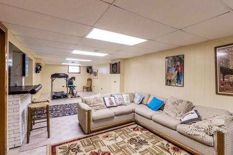 57 N Meyer Ct, Des Plaines, IL 60016 photo 10