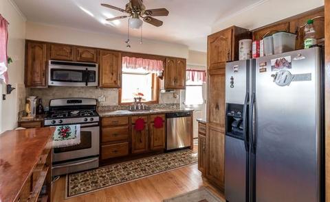 57 N Meyer Ct, Des Plaines, IL 60016 photo 5
