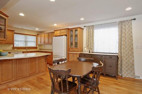 3710 W Clover Ave, Mchenry, IL 60050 photo 6