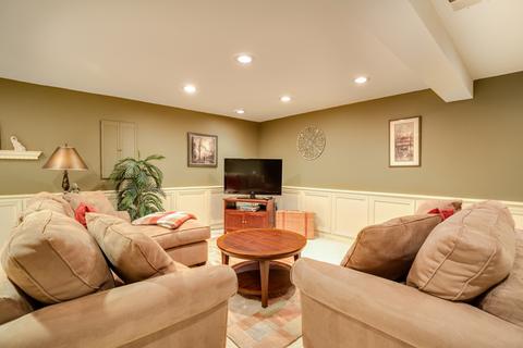 13 Birch Tree Ct, Elmhurst, IL 60126 photo 21