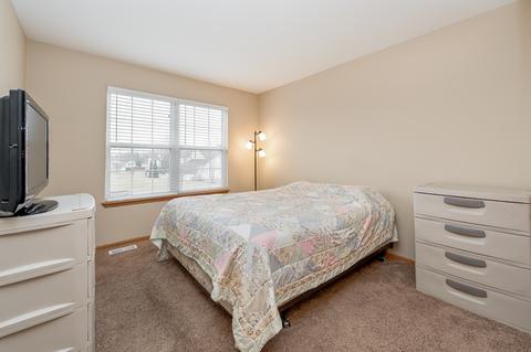 816 Eagle Dr, Aurora, IL 60506 photo 14