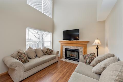 816 Eagle Dr, Aurora, IL 60506 photo 7