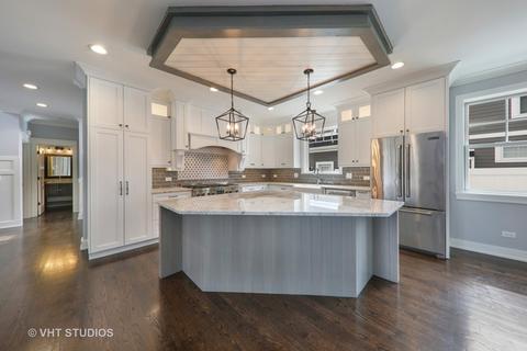 468 E May St, Elmhurst, IL 60126 photo 7