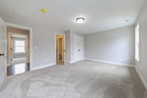468 E May St, Elmhurst, IL 60126 photo 22