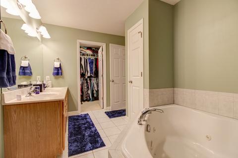 808 Switchgrass Ln, Champaign, IL 61822 photo 26
