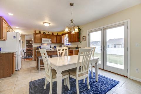 808 Switchgrass Ln, Champaign, IL 61822 photo 17