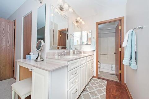 5743 Constitution Ave, Gurnee, IL 60031 photo 17