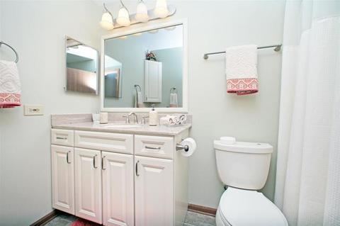 5743 Constitution Ave, Gurnee, IL 60031 photo 21