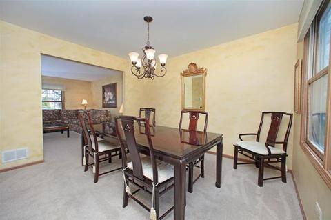 5743 Constitution Ave, Gurnee, IL 60031 photo 13