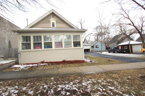 664 Sherman Ave, Elgin, IL 60120 photo 1