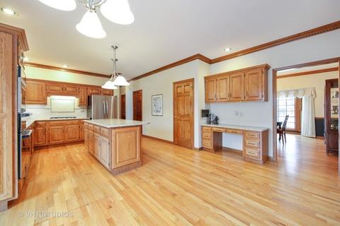 1066 Gallant Ct, Wheaton, IL 60187 photo 6