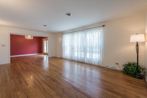 1437 Creekside Dr, Wheaton, IL 60189 photo 8
