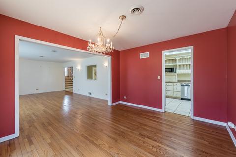 1437 Creekside Dr, Wheaton, IL 60189 photo 10