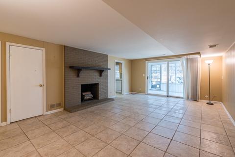 1437 Creekside Dr, Wheaton, IL 60189 photo 25
