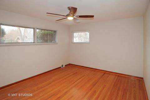 3501 Mccormick Ave, Brookfield, IL 60513 photo 9