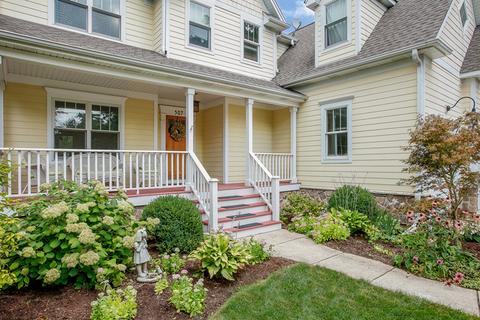 507 E Indiana St, Wheaton, IL 60187 photo 2