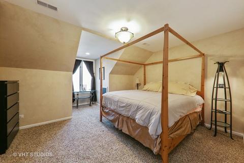 10 S375 Hampshire Ln E, Willowbrook, IL 60527 photo 16