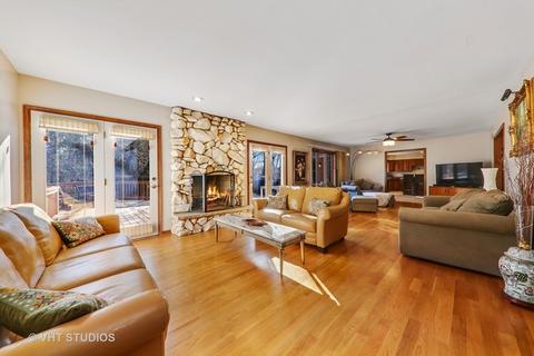 10 S375 Hampshire Ln E, Willowbrook, IL 60527 photo 8