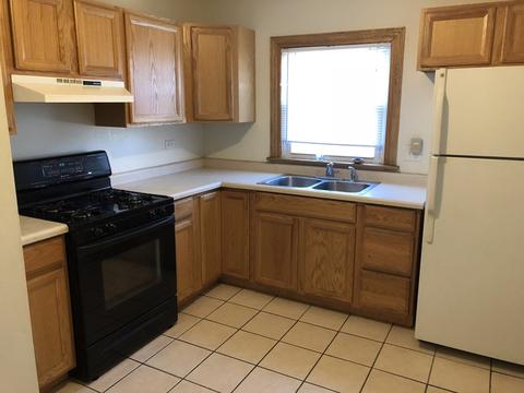 1502 Mckool Ave, Streamwood, IL 60107 photo 2