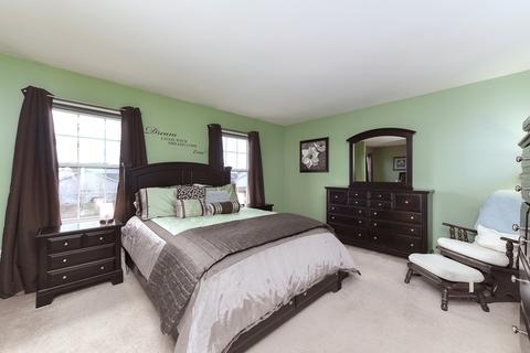 3324 Hoffman St, Plano, IL 60545 photo 8