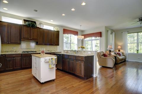 3888 Eagle Ridge Dr, Elgin, IL 60124 photo 7