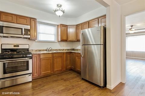 621 May St, Elgin, IL 60120 photo 4
