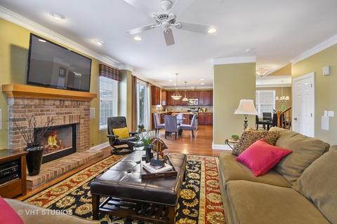111 Augusta Ln, Cary, IL 60013 photo 9