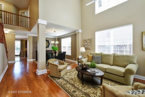 111 Augusta Ln, Cary, IL 60013 photo 4