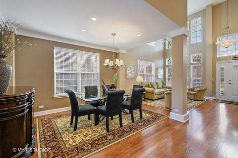 111 Augusta Ln, Cary, IL 60013 photo 5