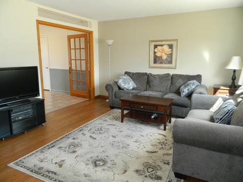236 Westmere Rd, Des Plaines, IL 60016 photo 2